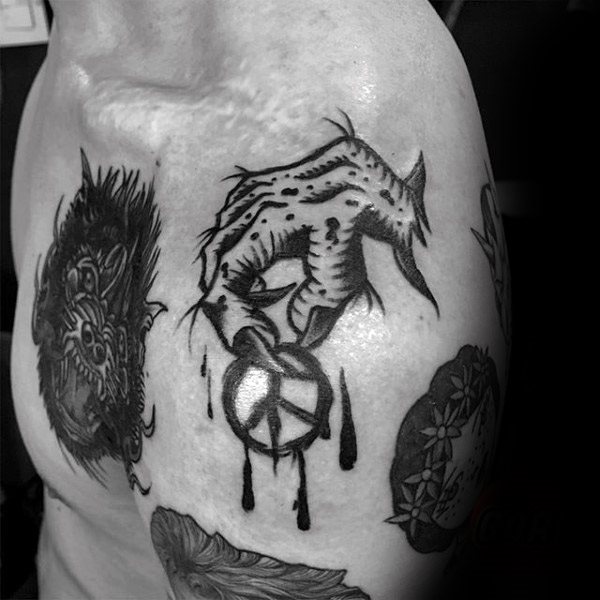 tatuagem simbolo paz 177