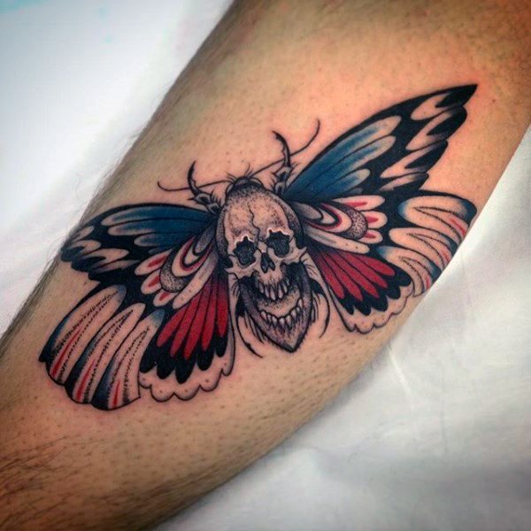 tatuagem traca mariposa 113