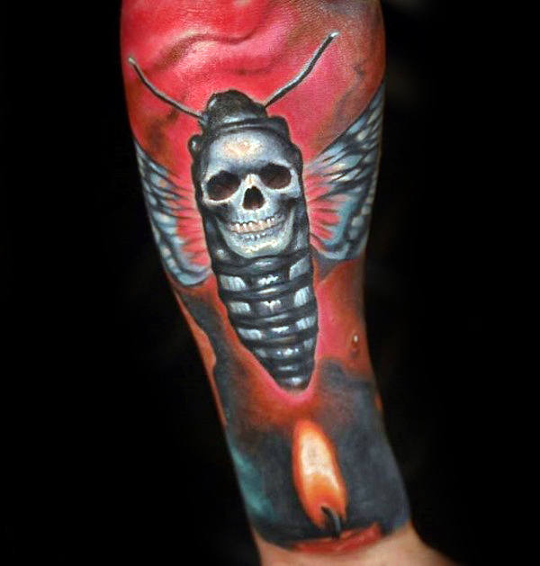 tatuagem traca mariposa 157