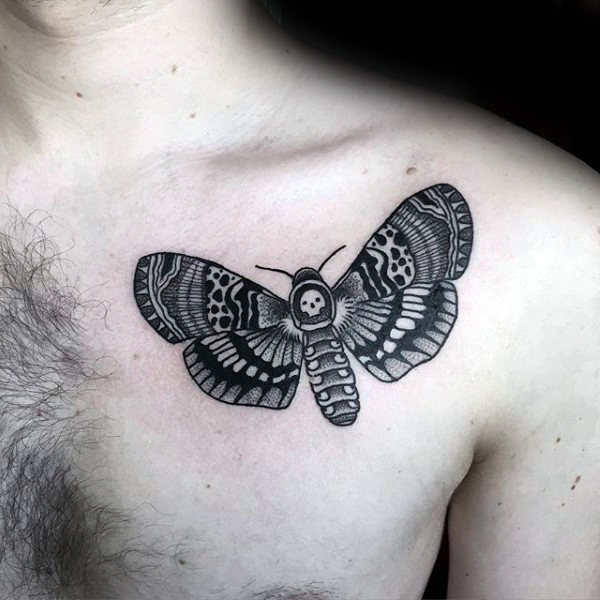 tatuagem traca mariposa 167
