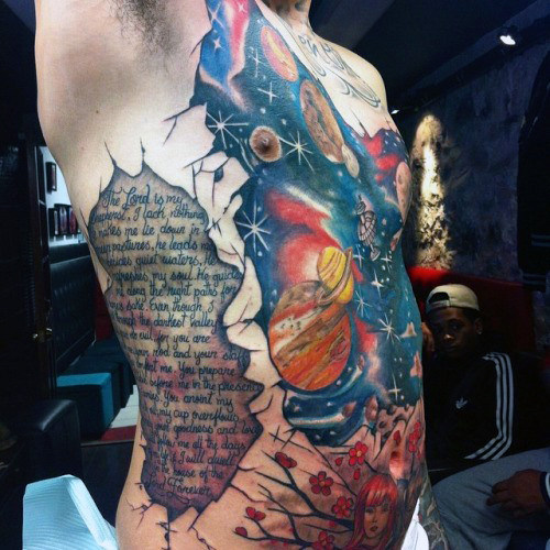 tatuagem universo 125