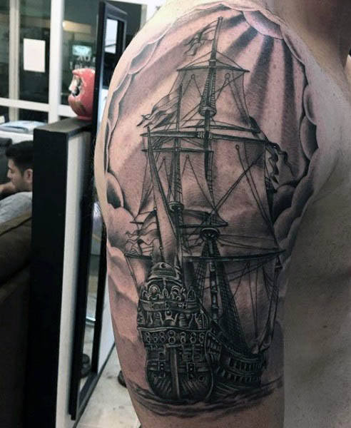 tatuagem veleiro 33