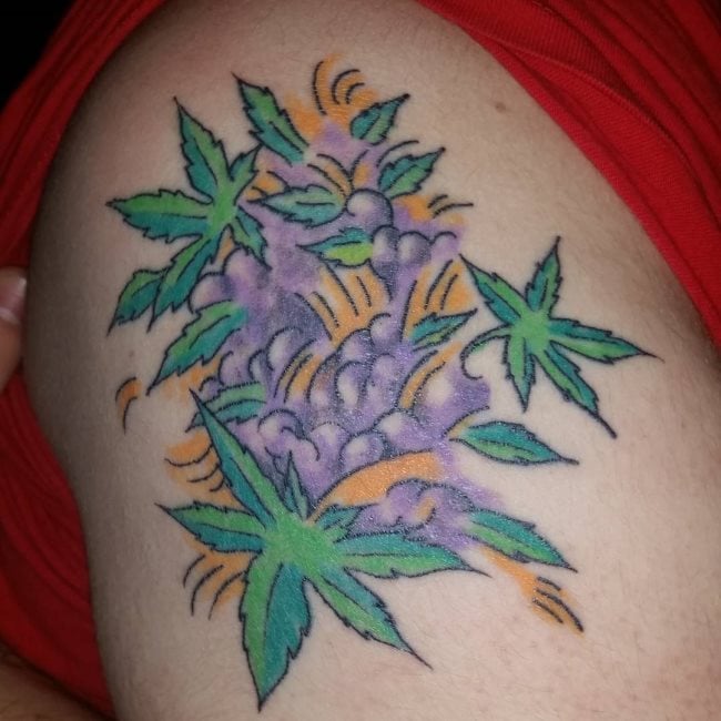 tatuagem marijuana cannabis 143