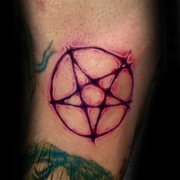 tatuagem estrela pentagrama 81