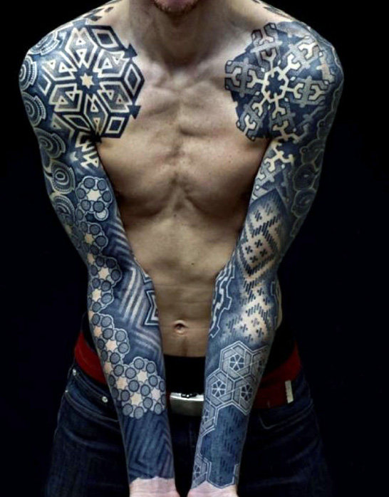 tatuagem geometria sagrada 13
