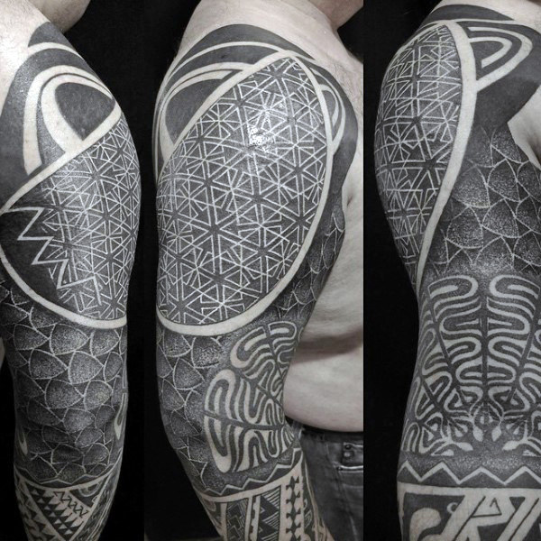tatuagem geometria sagrada 289