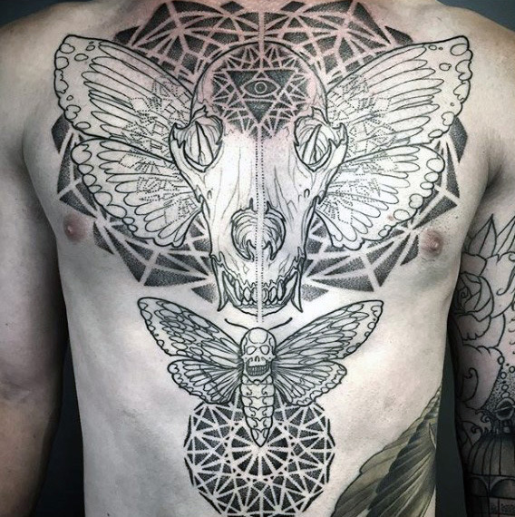 tatuagem geometria sagrada 77