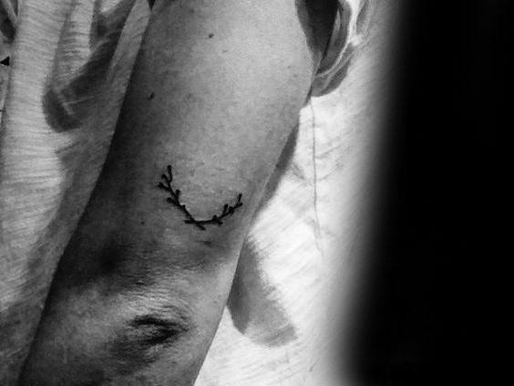 tatuagem ramo de oliveira 166