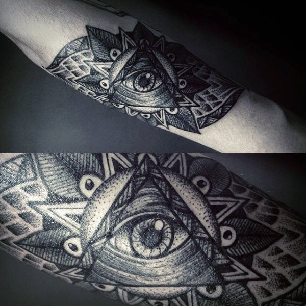 tatuagem simbolo illuminati 241