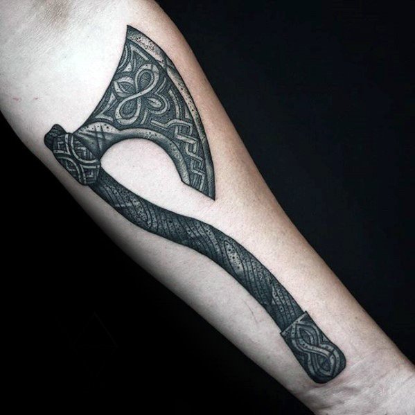55 Tatuagens de machados o significado na vida das pessoas