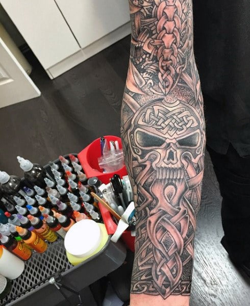 tatuaj 27