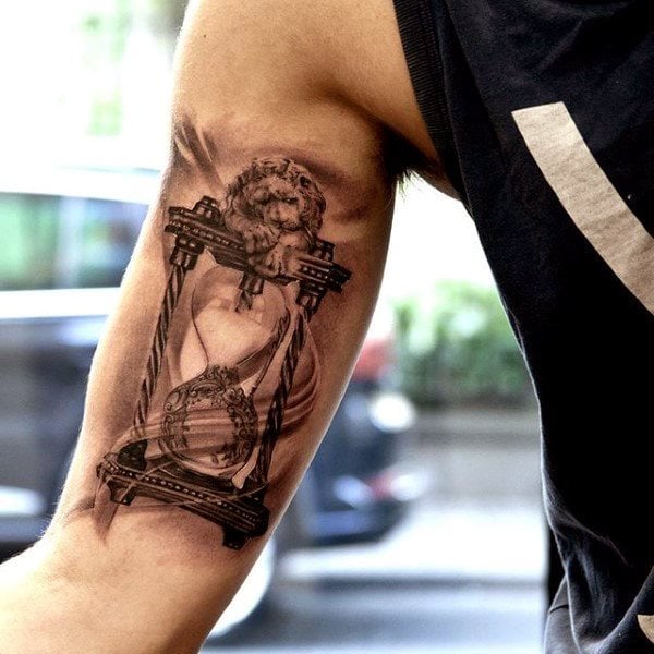 59 de tatuaje cu clepsidre – cu semnificația lor