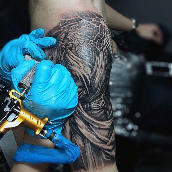 tatuaj 67