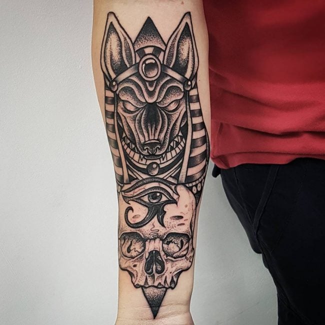 tatuaj 85